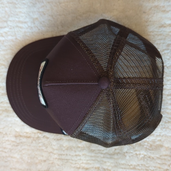 Goorin Bros Wildcat Animal Farm Snapback Trucker Hat - Picture 5 of 6